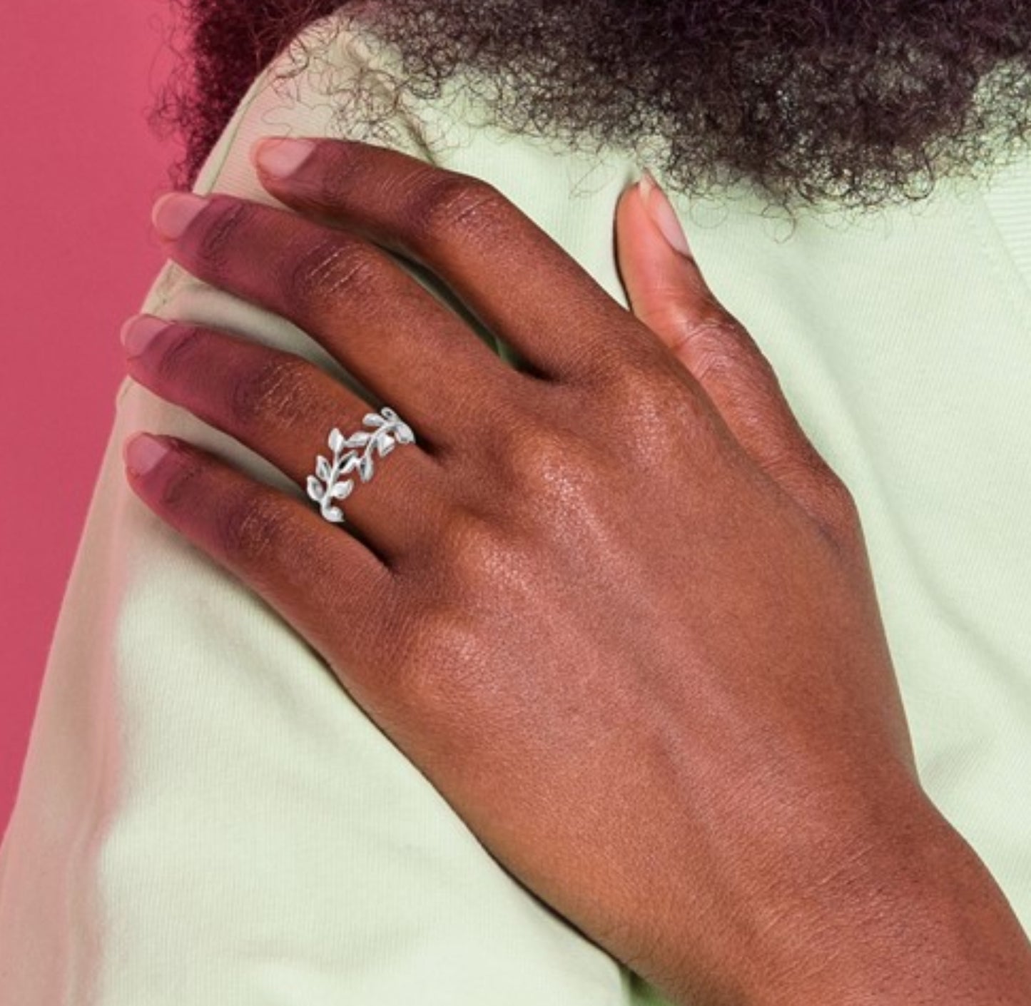 14k White Gold Leaf Ring